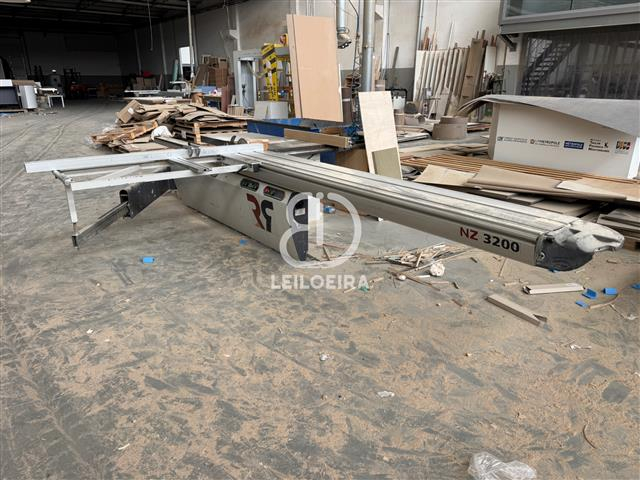 Fotografia de equipamento: Esquadrejador - Lote 60