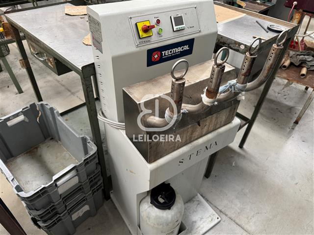 Fotografia de equipamento: ­Lote de máquinas - Lote 39